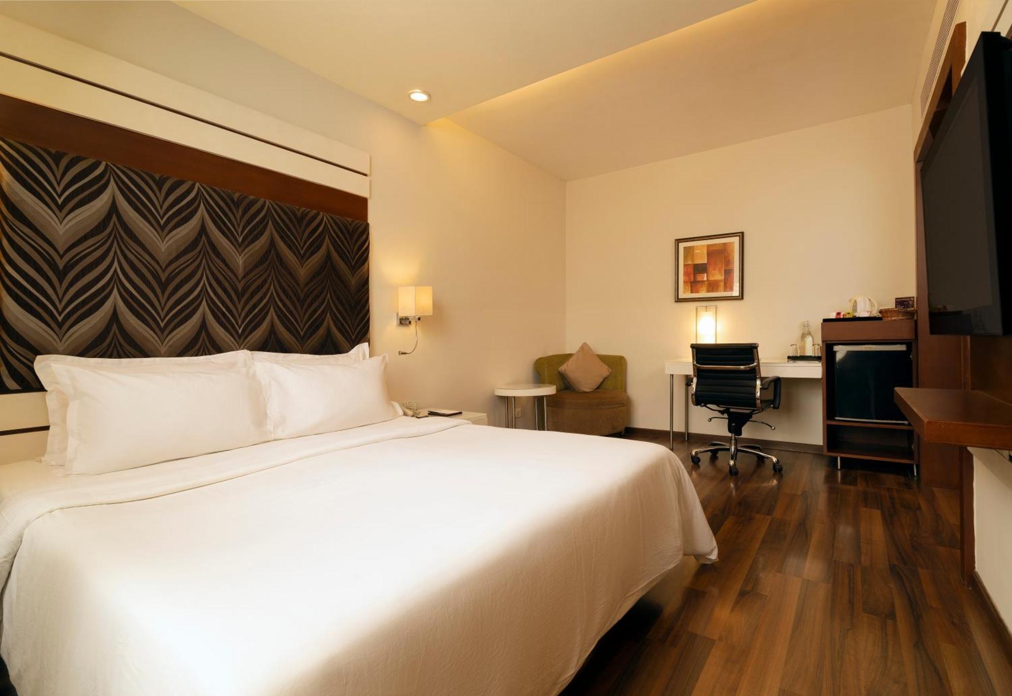 The Residency Karur Hotel Exterior photo