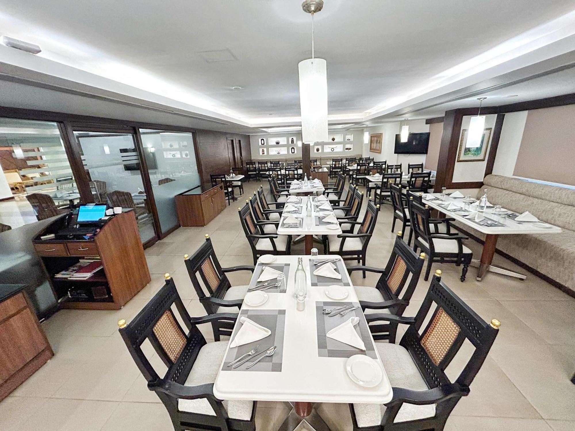 The Residency Karur Hotel Exterior photo